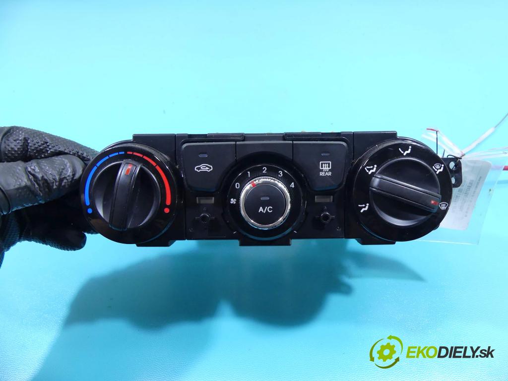 Hyundai I20 I 2008-2014 1.2 16v 85 HP manual 62,5 kW 1248 cm3 3- panel kúrenia 97250-1J540