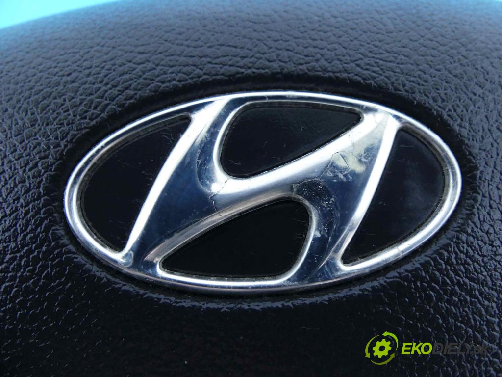Hyundai I20 I 2008-2014 1.2 16v 85 HP manual 62,5 kW 1248 cm3 3- airbag vzduch: Řidiči: 1J56900010RY (Airbagy)