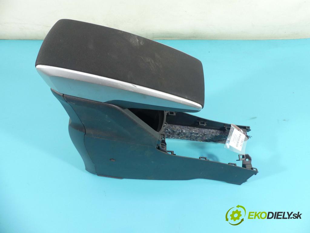 Toyota Verso 2009-2018 2.0 D4D 126 HP manual 93 kW 1998 cm3 5- operadlo  (Lakťové opierky)