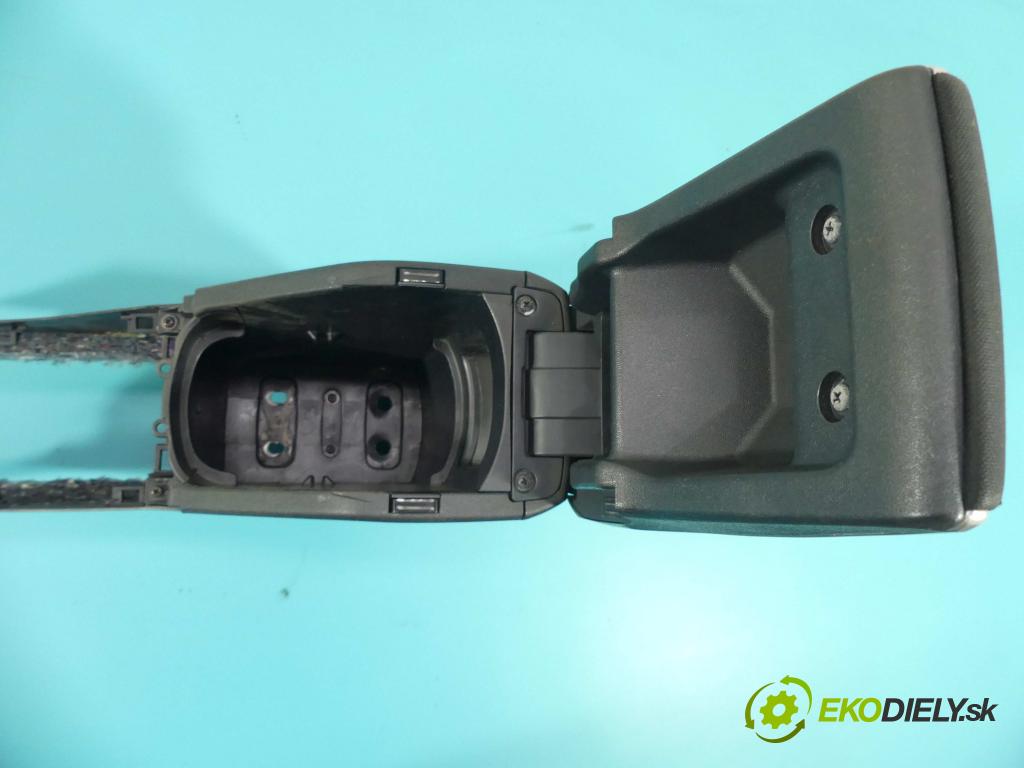 Toyota Verso 2009-2018 2.0 D4D 126 HP manual 93 kW 1998 cm3 5- operadlo  (Lakťové opierky)