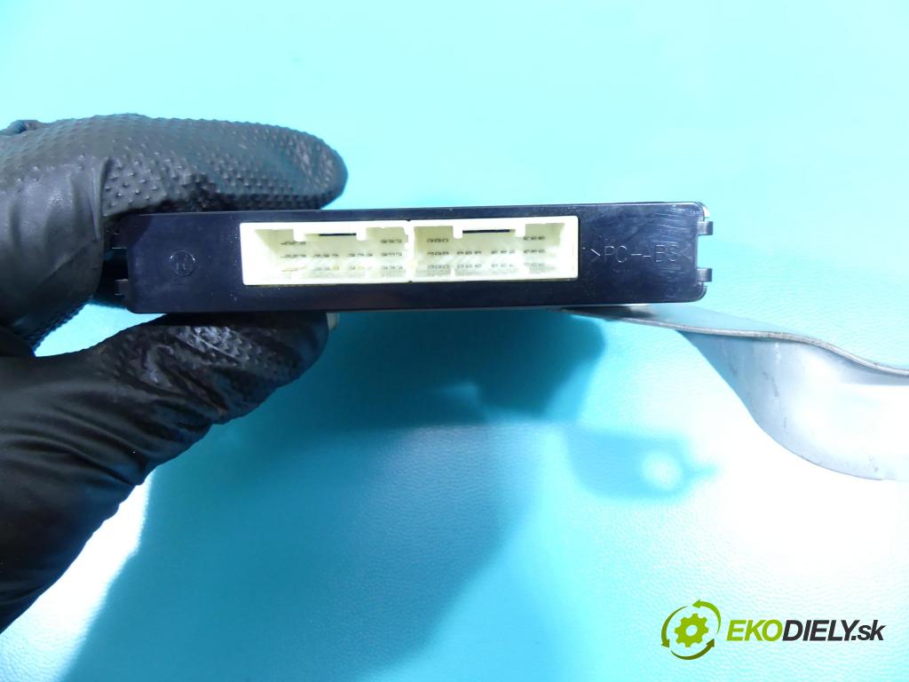 Toyota Verso 2009-2018 2.0 D4D 126 HP manual 93 kW 1998 cm3 5- modul riadiaca jednotka 89690-0F010 (Ostatné)