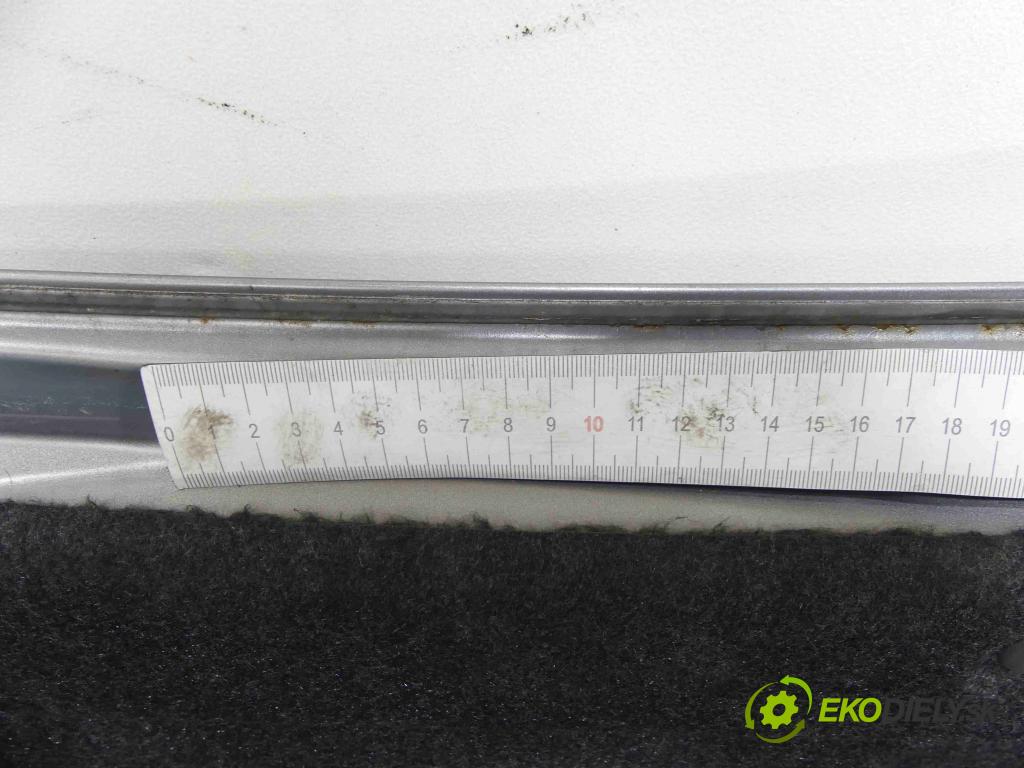 Subaru Legacy IV 2004-2009 2.0 boxer 150 hp manual 110 kW 1998 cm3 4- zadní kufrové dveře  (Zadní kapoty)