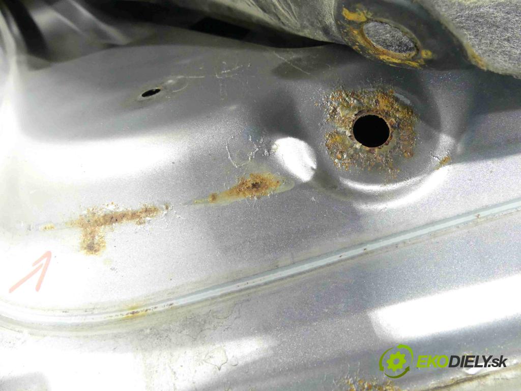 Subaru Legacy IV 2004-2009 2.0 boxer 150 hp manual 110 kW 1998 cm3 4- zadní kufrové dveře  (Zadní kapoty)