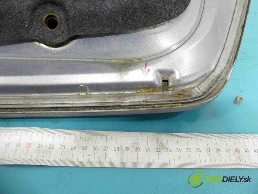 Subaru Legacy IV 2004-2009 2.0 boxer 150 hp manual 110 kW 1998 cm3 4- zadní kufrové dveře  (Zadní kapoty)