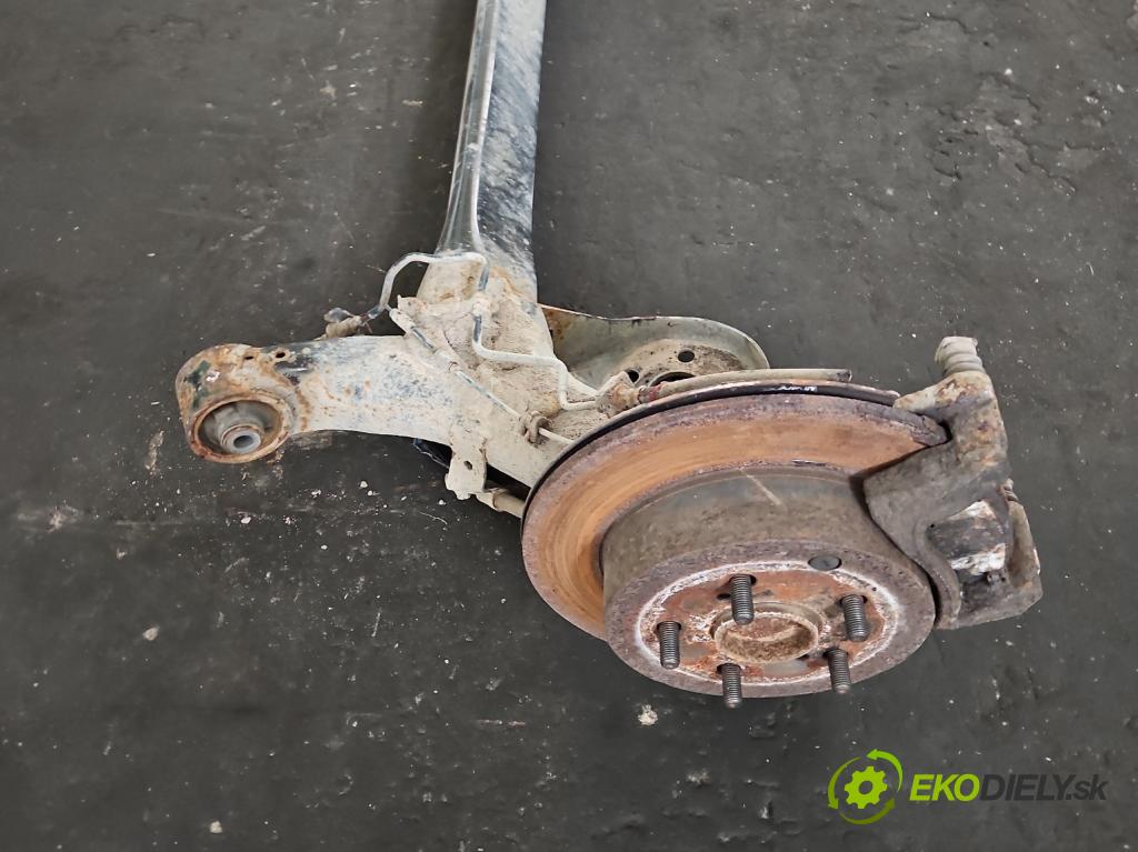 Toyota Verso 2009-2018 2.0 D4D 126 hp manual 93 kW 1998 cm3 5- zadní výztuha  (Výztuhy zadní)