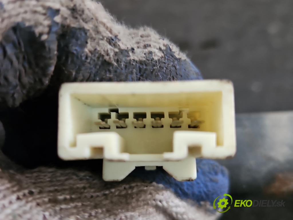 Toyota Verso 2009-2018 2.0 D4D 126 hp manual 93 kW 1998 cm3 5- oko tažné  (Tažná zařízení)