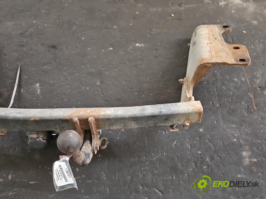 Toyota Verso 2009-2018 2.0 D4D 126 hp manual 93 kW 1998 cm3 5- oko tažné  (Tažná zařízení)