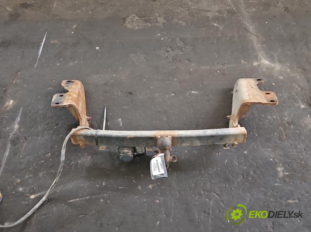 Toyota Verso 2009-2018 2.0 D4D 126 hp manual 93 kW 1998 cm3 5- oko tažné  (Tažná zařízení)