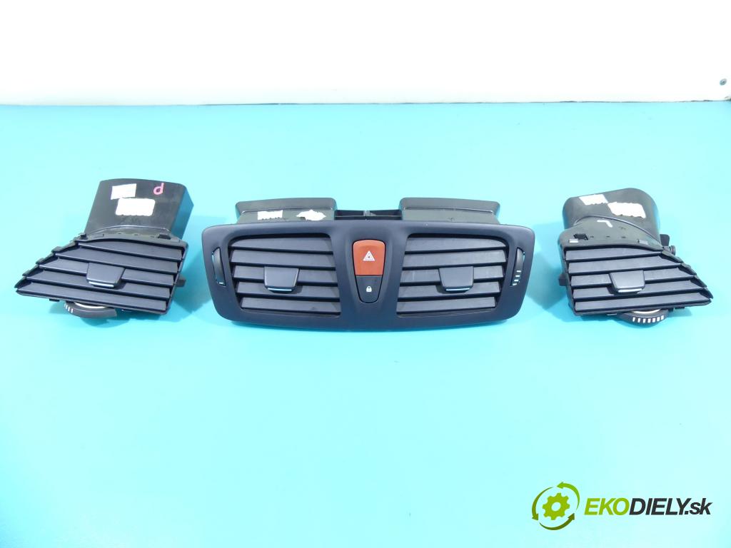 Renault Megane III 2008-2016 2.0 dci 160 HP manual 118 kW 1995 cm3 5- Mřížka: kúrenia stredová  (Mriežky kúrenia (fukáre))