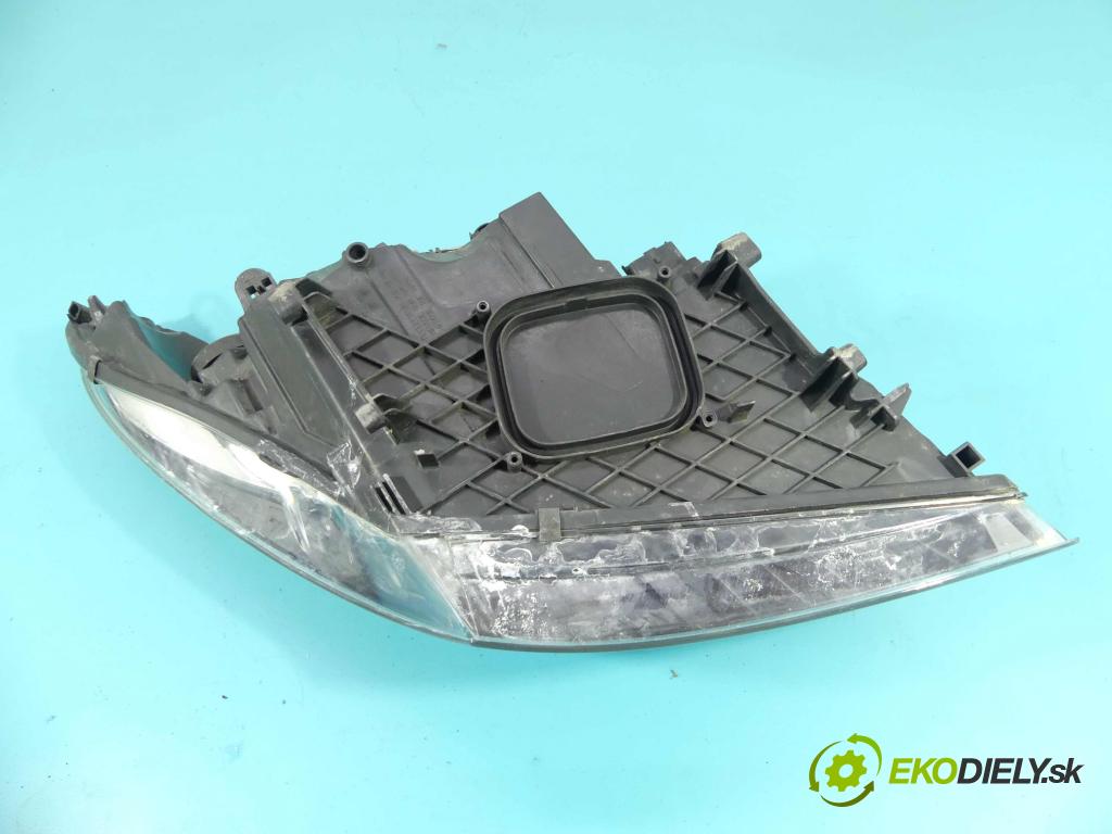Renault Megane III 2008-2016 2.0 dci 160 HP manual 118 kW 1995 cm3 5- Reflektor: ľavý 260602446R (Ostatné)