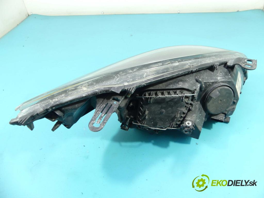 Renault Megane III 2008-2016 2.0 dci 160 HP manual 118 kW 1995 cm3 5- Reflektor: ľavý 260602446R (Ostatné)