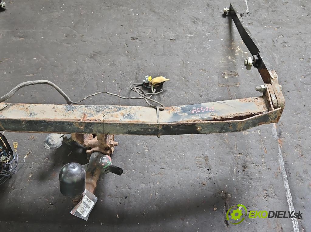 Renault Megane III 2008-2016 2.0 dci 160 hp manual 118 kW 1995 cm3 5- oko tažné  (Tažná zařízení)