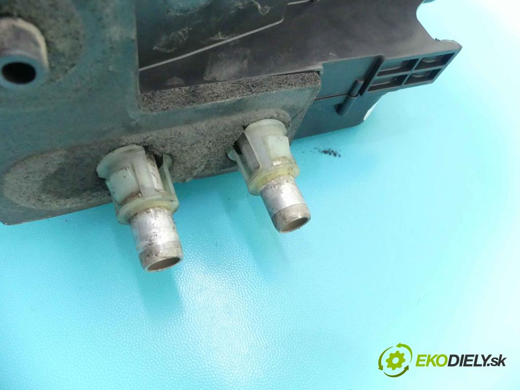 Suzuki XL-7 II 2006-2009 3.6 V6 252KM automatic 185 kW 3564 cm3 5- radiátor 990773018 (Radiátory topení)