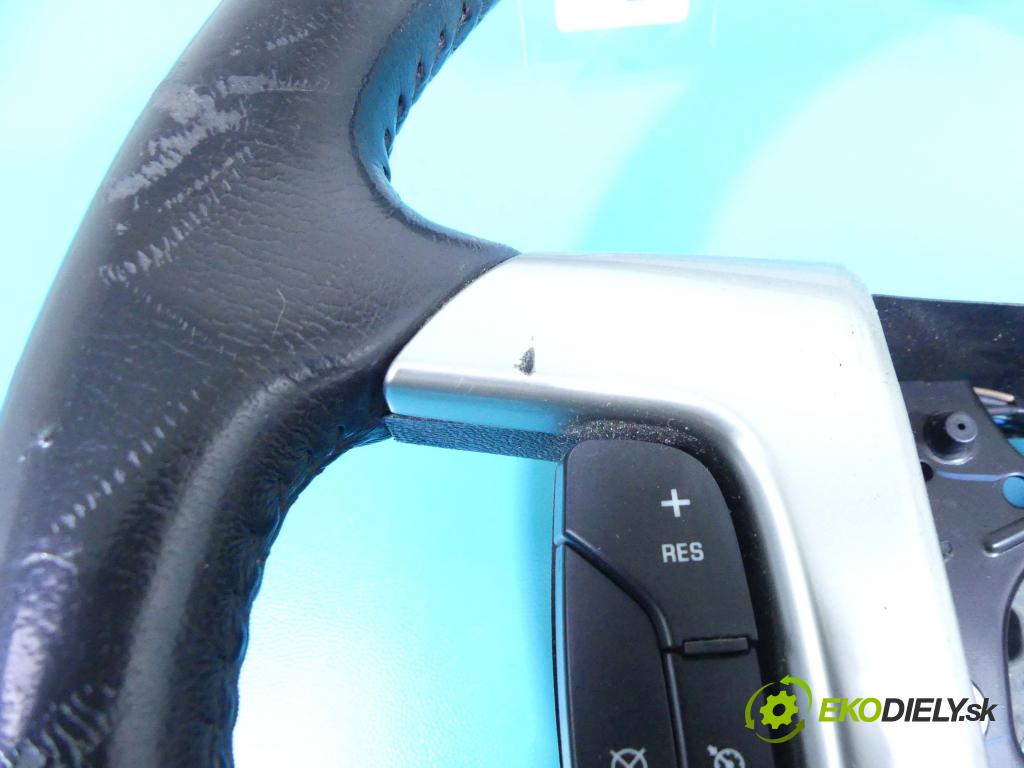 Suzuki XL-7 II 2006-2009 3.6 V6 252KM automatic 185 kW 3564 cm3 5- volant 25788119 (Volanty)