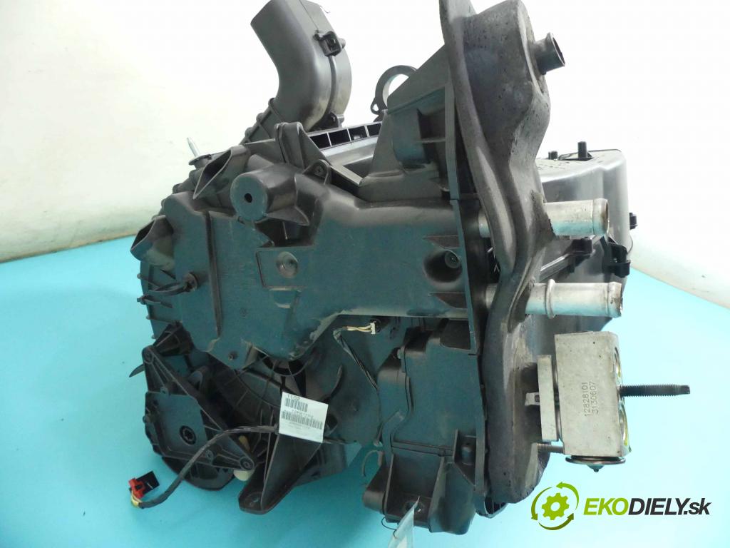 Suzuki XL-7 II 2006-2009 3.6 V6 252KM automatic 185 kW 3564 cm3 5- radiátor 25792073 (Radiátory topení)