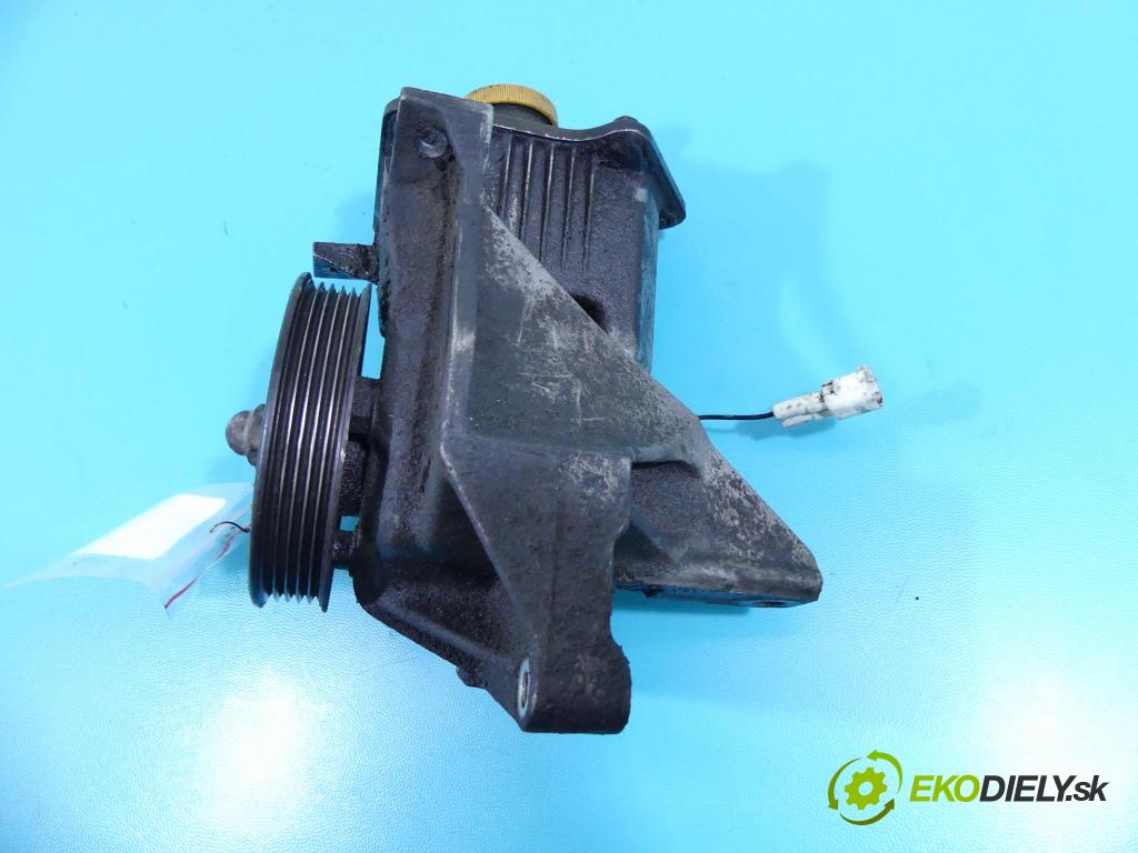 Subaru Forester I SF 1997-2002 2.0 boxer Turbo 170 HP automatic 125 kW 1994 cm3 5- čerpadlo posilovač  (Servočerpadlo, pumpa riadenia)