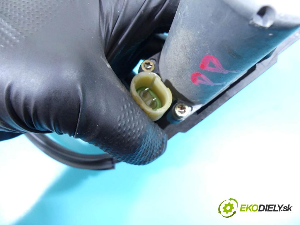 Renault Clio II 1998-2012 1.4 16v 98 HP manual 72 kW 1390 cm3 5- mechanizmus okna predné pravý 0130821691