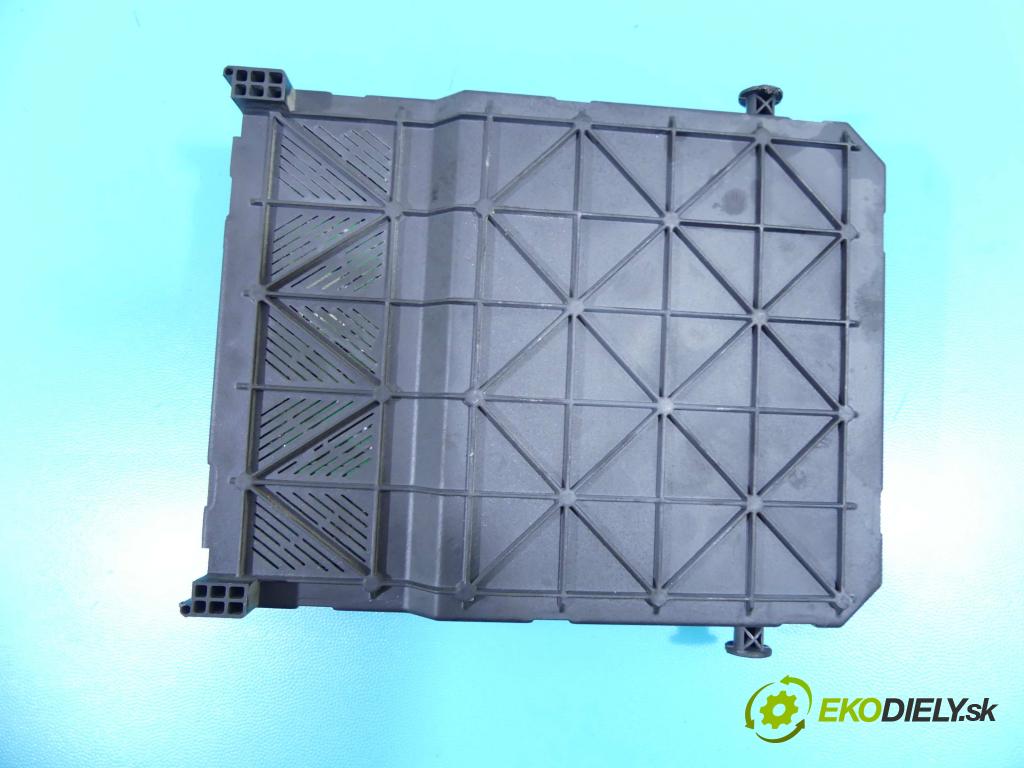 Peugeot 206 2.0 hdi 90 HP manual 66 kW 1997 cm3 5- modul riadiaca jednotka 9646777380 (Ostatné)