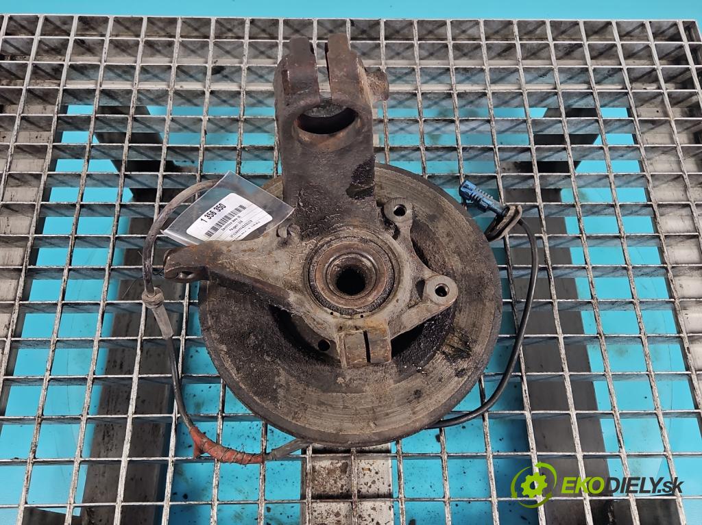 Peugeot 206 2.0 hdi 90 HP manual 66 kW 1997 cm3 5- náboj ľavé  (Náboje)