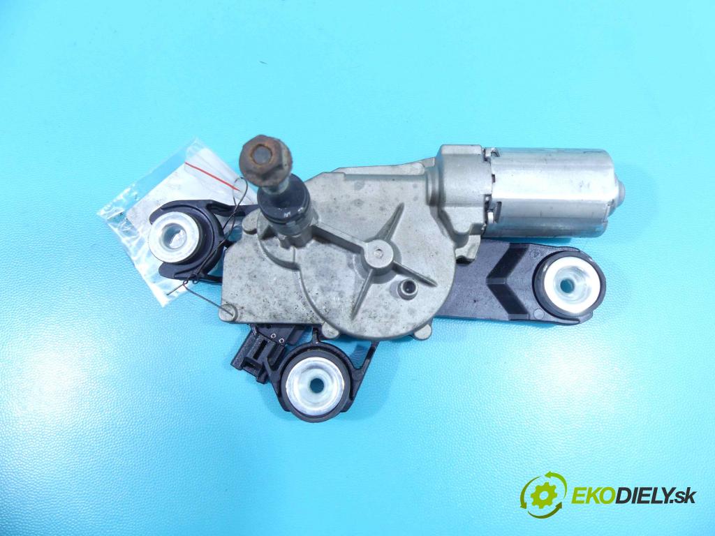 Mazda 3 I BK 2003-2009 1.6 16v 105 hp manual 77 kW 1598 cm3 5- motor stěrače zadní BP4K-67450