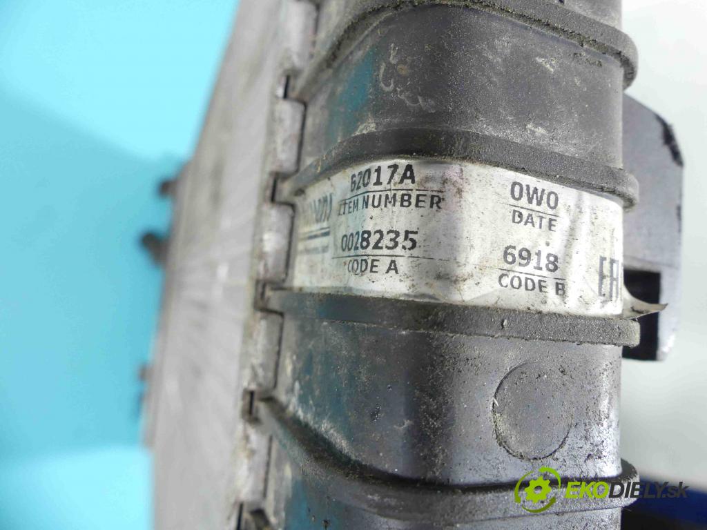 Volvo V50 2.0d 136 HP manual 100 kW 1997 cm3 5- chladič voda: 62017A (Chladiče vody)