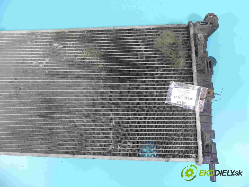 Volvo V50 2.0d 136 HP manual 100 kW 1997 cm3 5- chladič voda: 62017A (Chladiče vody)