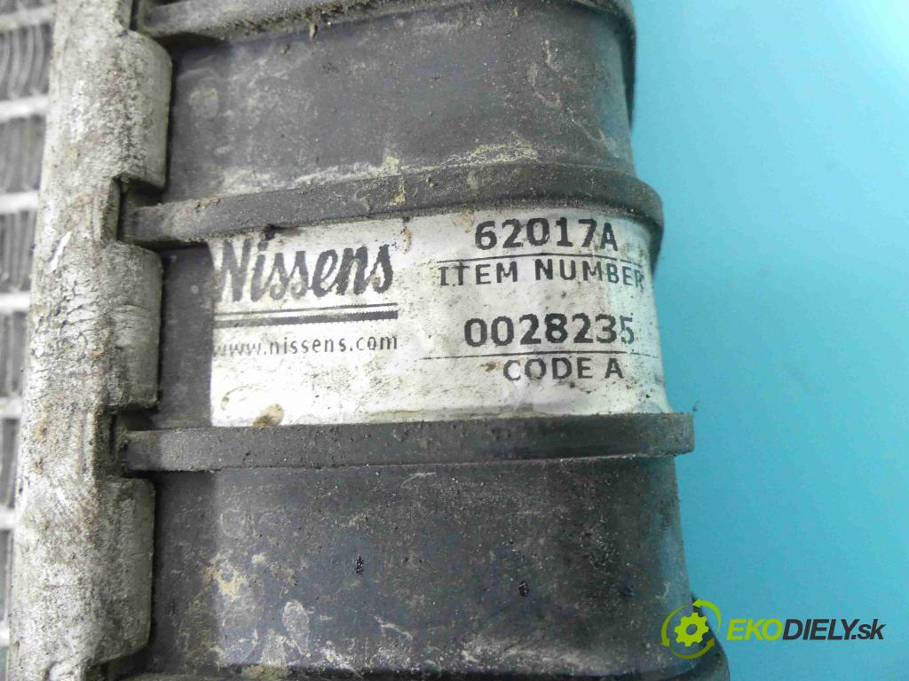 Volvo V50 2.0d 136 HP manual 100 kW 1997 cm3 5- chladič voda: 62017A (Chladiče vody)