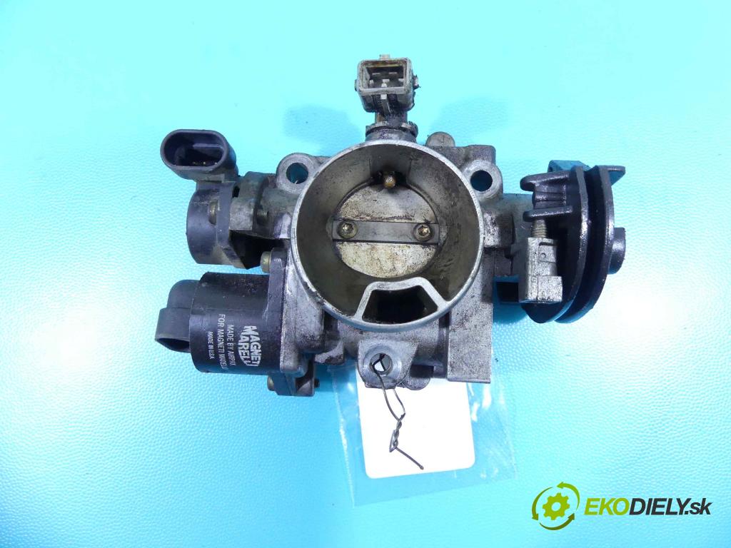 Renault Clio II 1998-2012 1,2.0 58 HP manual 43 kW 1149 cm3 5- klapka H873633 (Škrtiace klapky)
