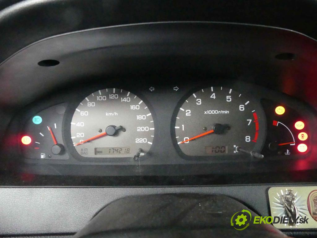 Nissan Almera N15 1995-2000 1.4 16V 87 HP manual 64 kW 1392 cm3 3- prístrojovka/ budíky  (Prístrojové dosky, displeje)