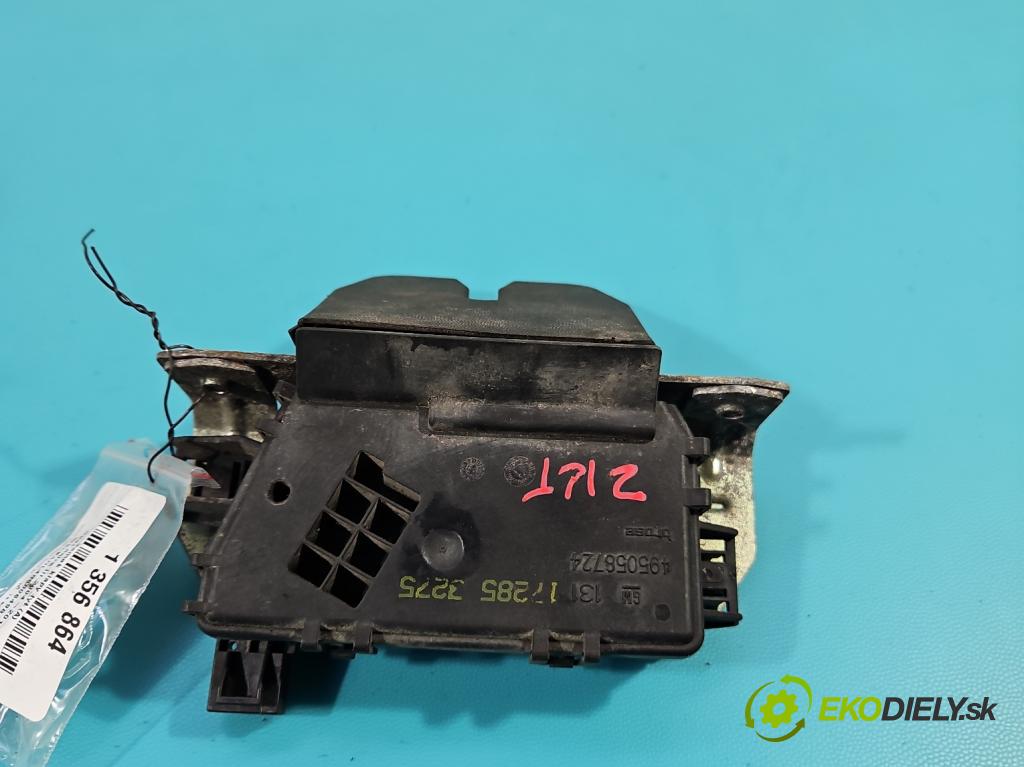 Opel Astra III 2004-2014 1,3.0 cdti 90 hp manual 66 kW 1248 cm3 5- zámek kufrových dveří zadní 495058724