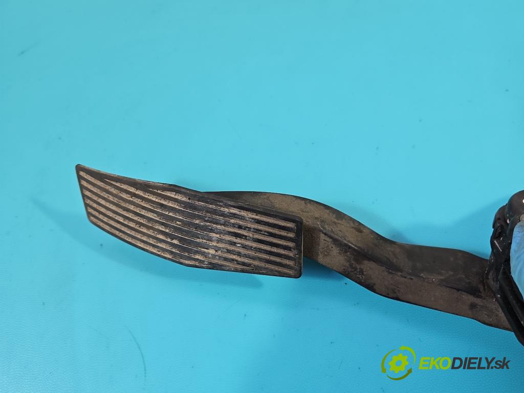 Opel Astra III 2004-2014 1,3.0 cdti 90 HP manual 66 kW 1248 cm3 5- pedále 9157998BK (Pedále)