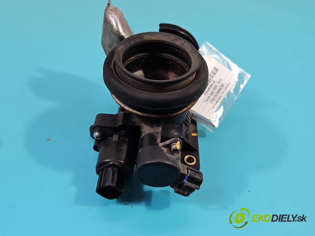 Toyota Aygo 2005-2014 1.0 68 HP manual 50 kW 998 cm3 5- klapka 89452-52011 (Škrtiace klapky)