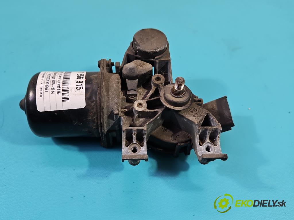 Toyota Aygo 2005-2014 1.0 68 hp manual 50 kW 998 cm3 5- motor stěračů přední 