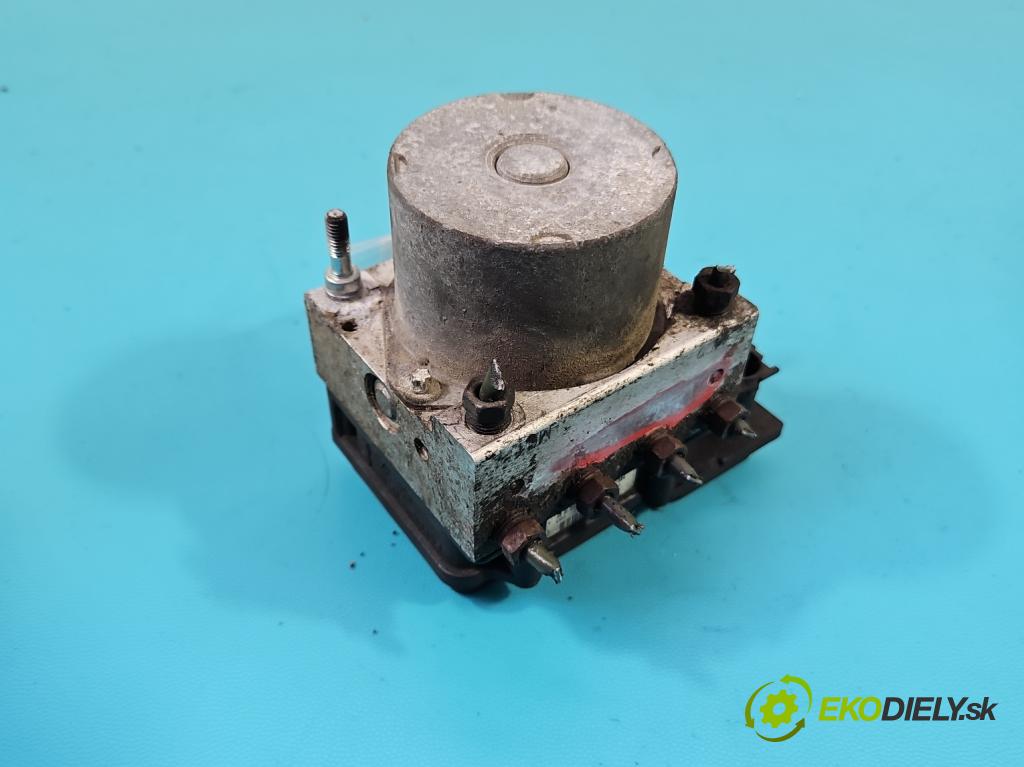 Toyota Aygo 2005-2014 1.0 68 HP manual 50 kW 998 cm3 5- čerpadlo abs 0265231579 (Pumpy ABS)