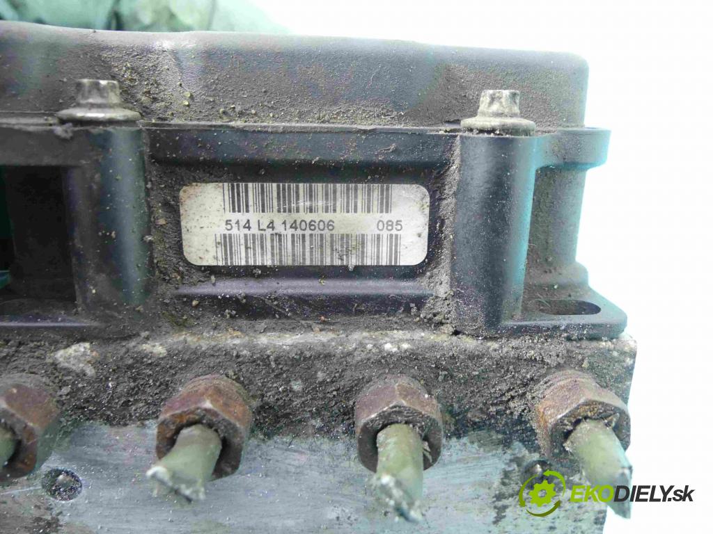 Toyota Aygo 2005-2014 1.0 68 HP manual 50 kW 998 cm3 5- čerpadlo abs 0265231579 (Pumpy ABS)