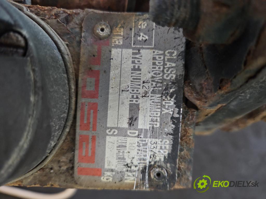 Volvo S80 I 1998-2006 2.4 20V 140 hp manual 103 kW 2435 cm3 4- oko tažné  (Tažná zařízení)