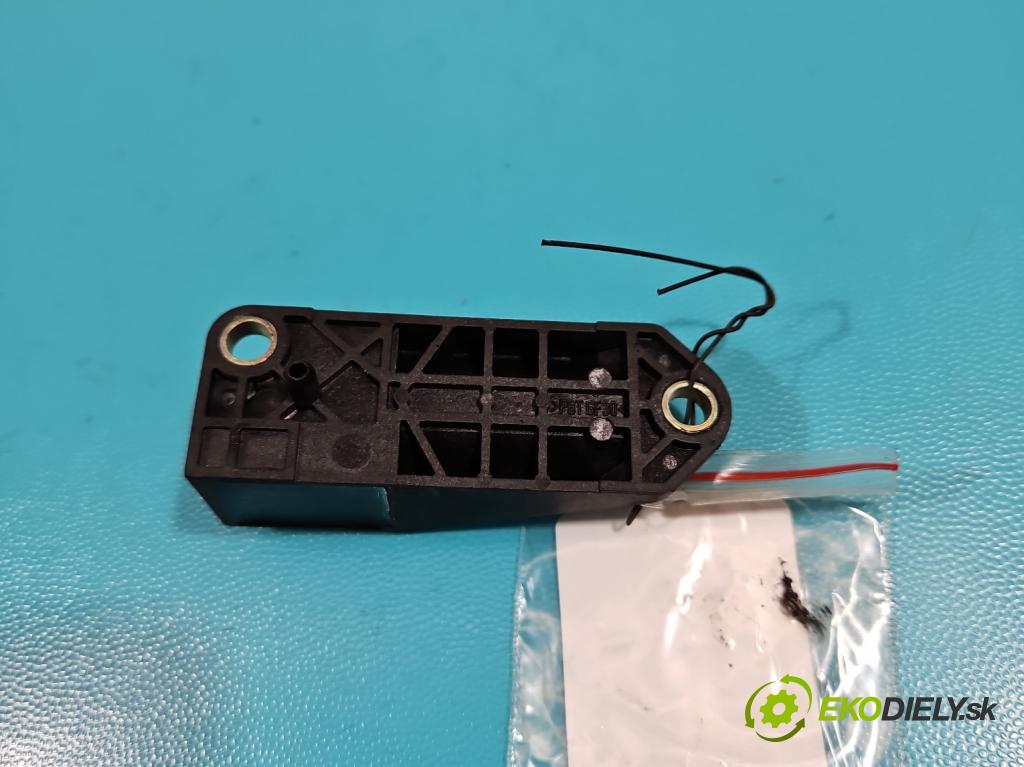 Vw Polo IV 9N 2001-2009 1.4 tdi 75 HP manual 55 kW 1422 cm3 5- snímač šokovat: 5WK42895 (Snímače nárazu)