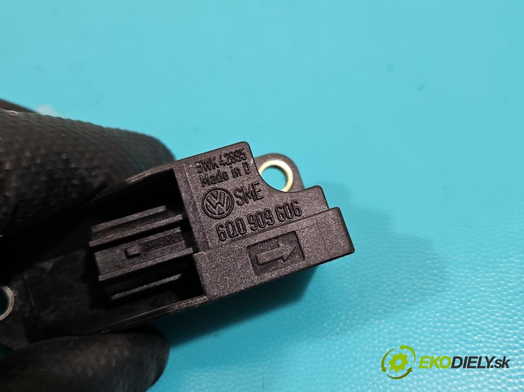 Vw Polo IV 9N 2001-2009 1.4 tdi 75 HP manual 55 kW 1422 cm3 5- snímač šokovat: 5WK42895 (Snímače nárazu)