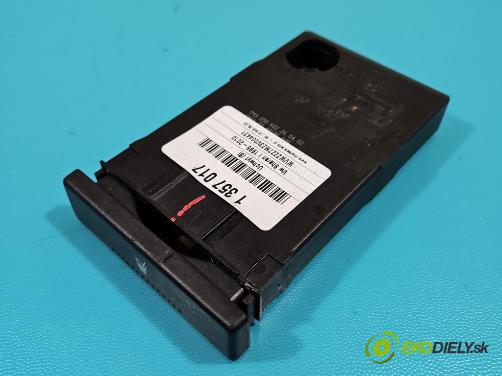 Vw Sharan I 1995-2010 1.9 tdi 116 HP manual 85 kW 1896 cm3 5- Rukojeť: na nápoje:  (Úchyty, držiaky na nápoje)