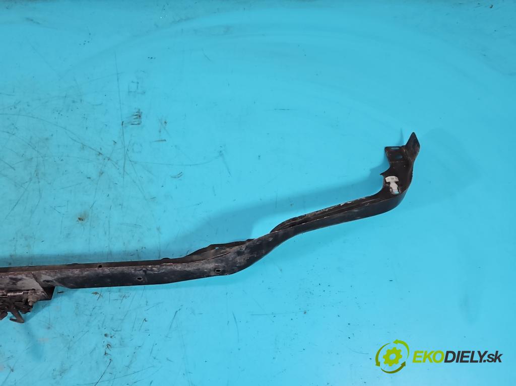 Citroen C4 Picasso I 2006-2013 1.6 16V 120 hp manual 88 kW 1598 cm3 5- stěna přední  (Výztuhy přední)