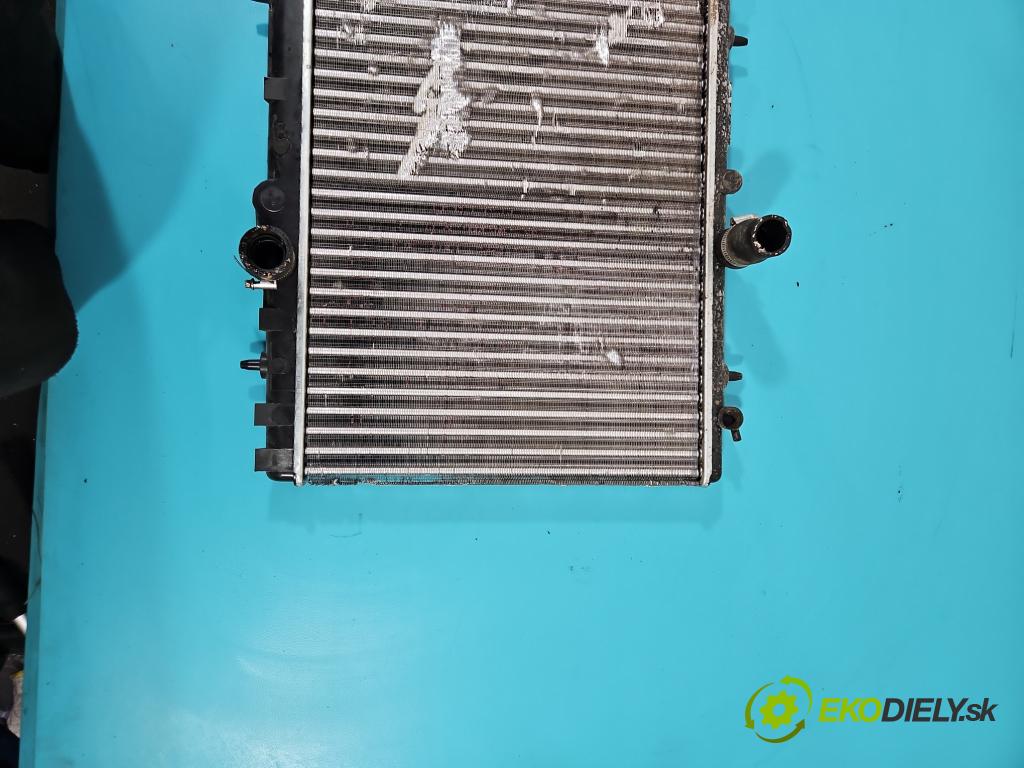 Citroen C4 Picasso I 2006-2013 1.6 16V 120 HP manual 88 kW 1598 cm3 5- chladič voda:  (Chladiče vody)