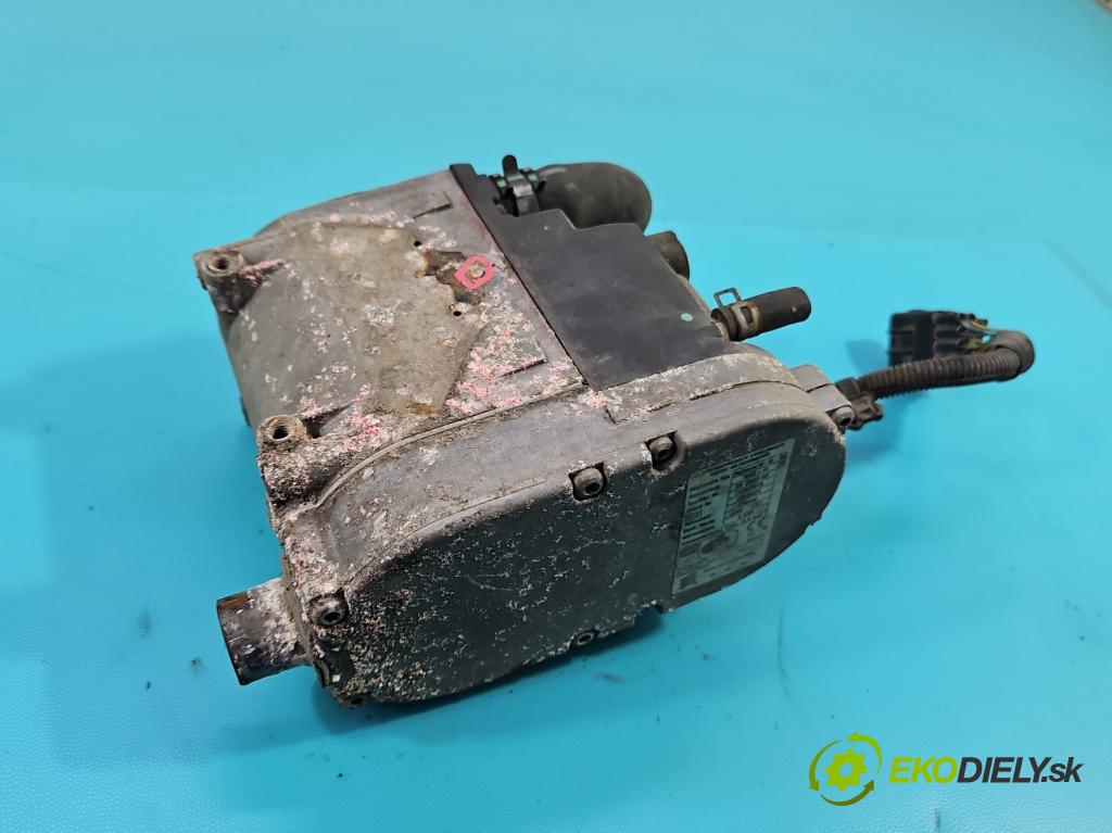 Toyota Rav4 III 2005-2012 2.2 D-CAT 177 hp manual 130 kW 2231 cm3 5- Webasto 25228205 (Webasto ohřívače)