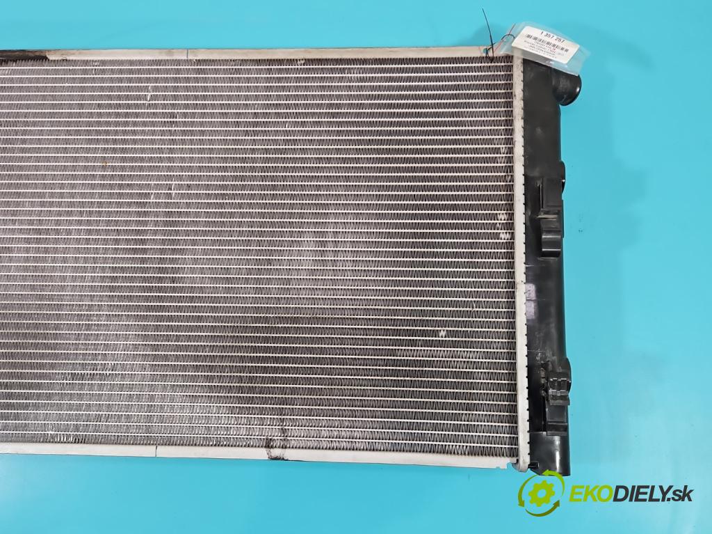 Mitsubishi Outlander II 2006-2013 2.0 DI-D 140 HP manual 103 kW 1968 cm3 5- chladič voda:  (Chladiče vody)