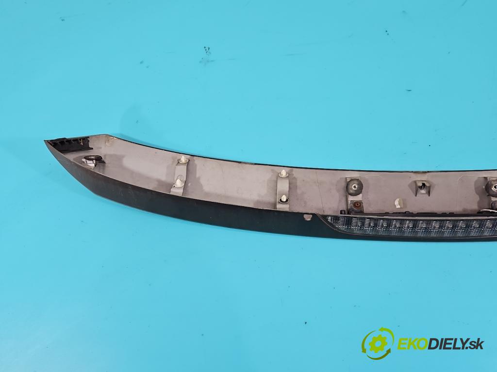 Mitsubishi Outlander II 2006-2013 2.0 DI-D 140 HP manual 103 kW 1968 cm3 5- Spoiler: 6515A012 (Spoilery)