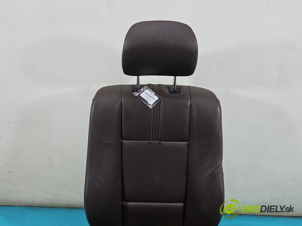 Bmw X3 E83 2003-2010 2.0d 150 HP manual 110 kW 1995 cm3 5- Sedačka ľavý  (Sedačky, sedadlá)