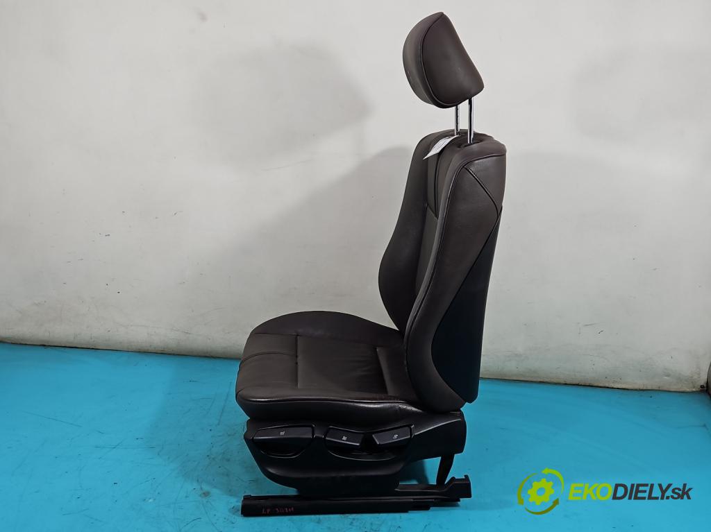 Bmw X3 E83 2003-2010 2.0d 150 HP manual 110 kW 1995 cm3 5- Sedačka pravý  (Sedačky, sedadlá)