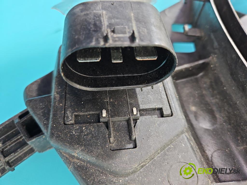 Opel Astra IV 2009-2015 1.6 16V 116 HP manual 85 kW 1598 cm3 4- Ventilátor chladiča 0130308118