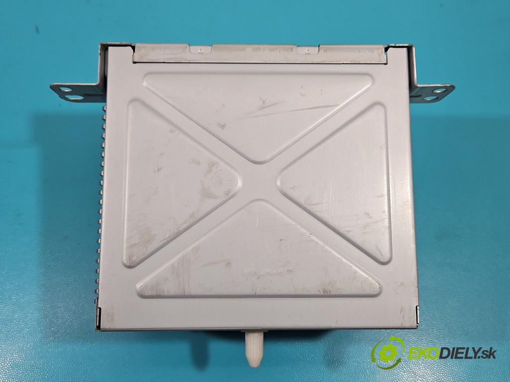 Opel Astra IV 2009-2015 1.6 16V 116 HP manual 85 kW 1598 cm3 4- Radio originál 84378197