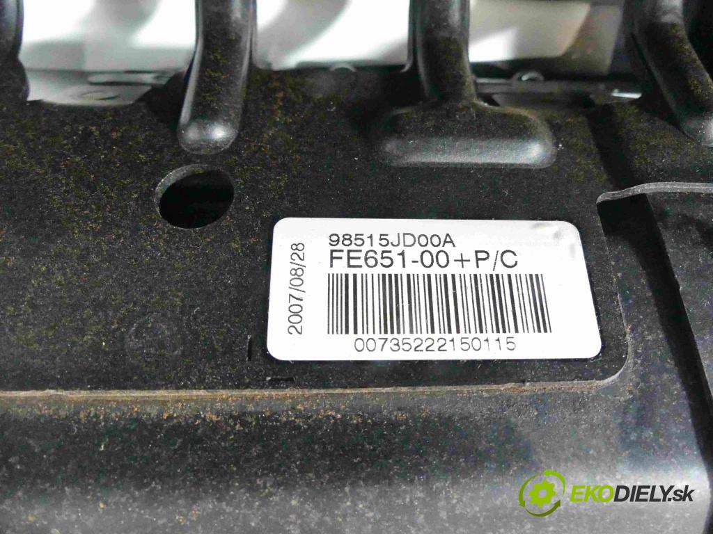 Nissan Qashqai I J10 2006-2013 2.0 dci 150 HP manual 110 kW 1995 cm3 5- kokpit,pristrojová doska rozdeľovacia