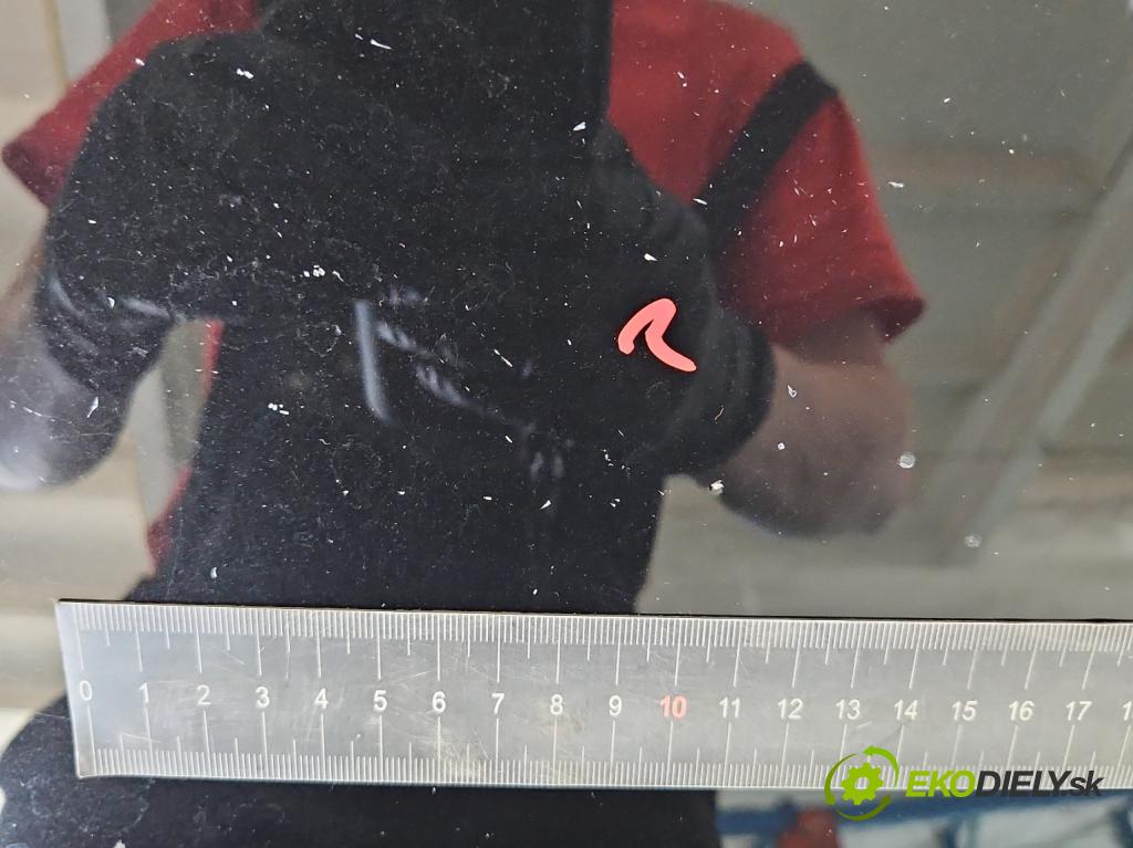 Jaguar XF II X260 2015- 2.0d 179KM automatic 132 kW 1999 cm3 4- zadní kufrové dveře  (Zadní kapoty)